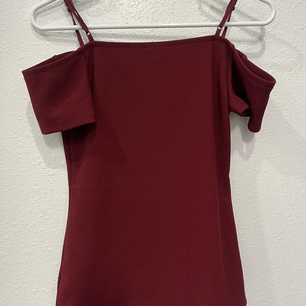 Express Burgundy Cold Shoulder Top - Picture 3 of 5